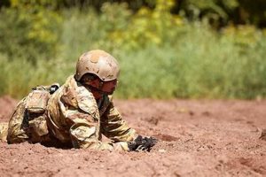 Airsoft vs Paintball Injuries: [Guide] What's Worse? | Ultimate Airsoft Guide for Beginners, Tactics & Gear Reviews