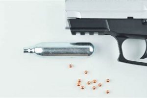 [Guide] How to Install CO2 Cartridge in Airsoft Gun - Tips & Tricks! | Ultimate Airsoft Guide for Beginners, Tactics & Gear Reviews