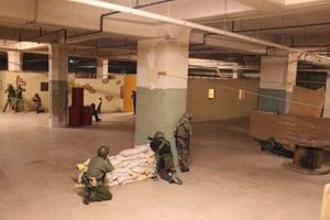 Milwaukee Airsoft Arena: Your Tactical Combat Zone! | Ultimate Airsoft Guide for Beginners, Tactics & Gear Reviews