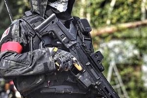 Gear Up! Coolest Airsoft Outfits for Tactical Domination | Ultimate Airsoft Guide for Beginners, Tactics & Gear Reviews