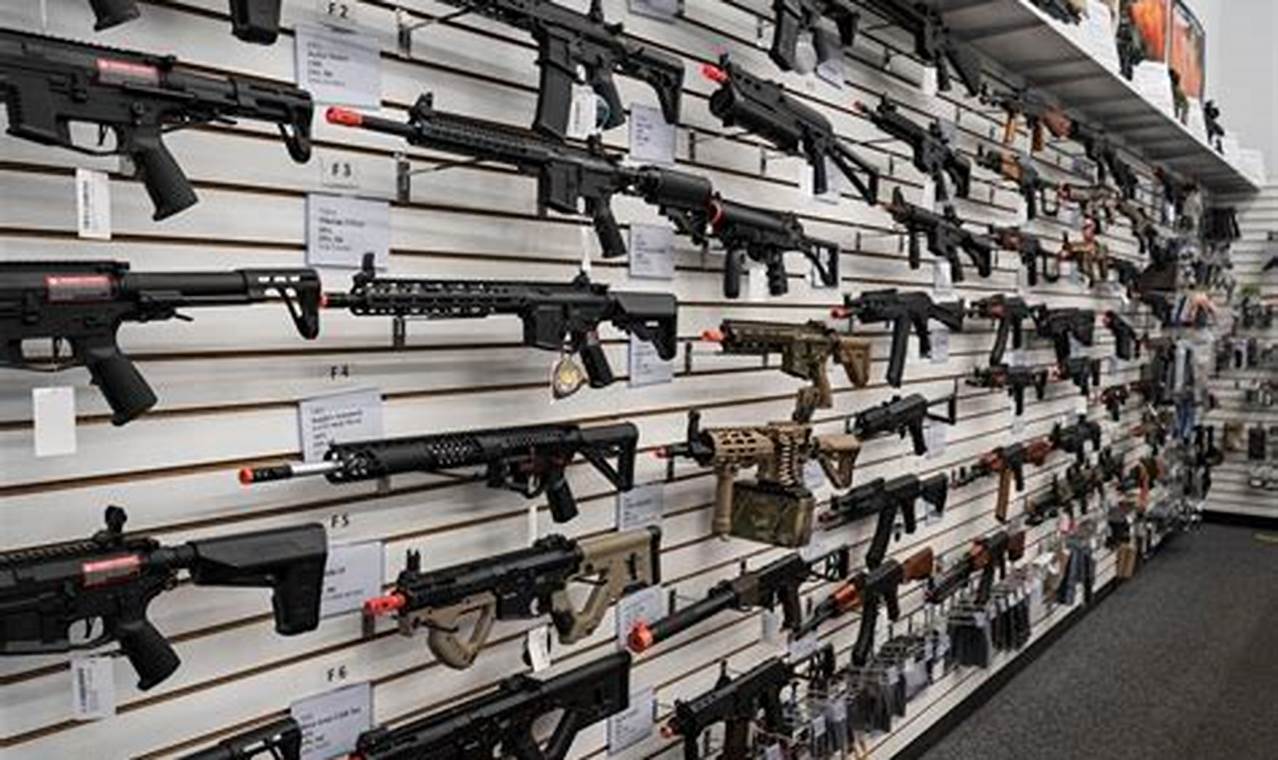 Find: Nearest Airsoft Fields Near You! | Ultimate Airsoft Guide for Beginners, Tactics & Gear Reviews