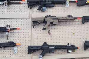 Your Ultimate Guide: Airsoft in Dallas - Fields & Gear! | Ultimate Airsoft Guide for Beginners, Tactics & Gear Reviews