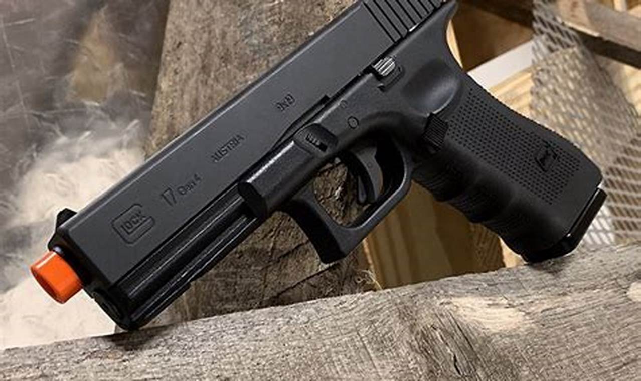 Guide: What are Airsoft Pistols? [Explained!] | Ultimate Airsoft Guide for Beginners, Tactics & Gear Reviews